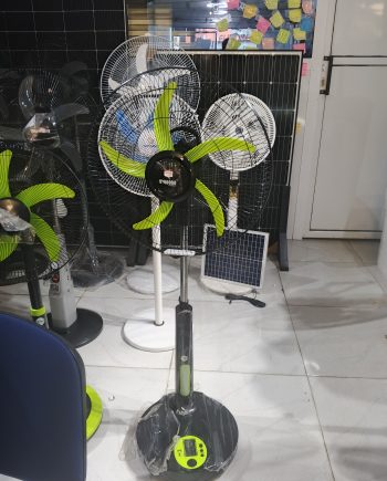 18 Inches Iwin Rechargeable Standing Fan